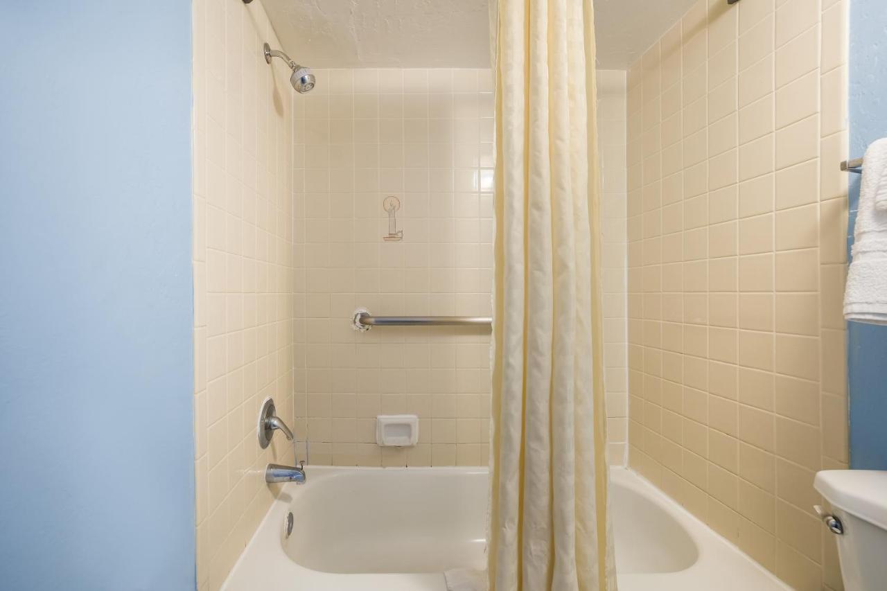 Knights Inn Tucson D.M.A.F Area Εξωτερικό φωτογραφία